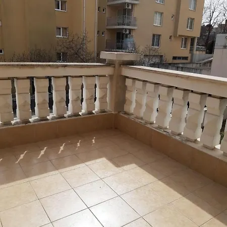 Aparthotel Апартамент В Сънсет Ризорт Фемили *